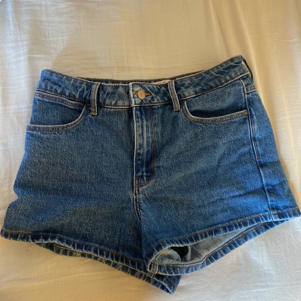 Wrangler Mid-Rise Vintage Short